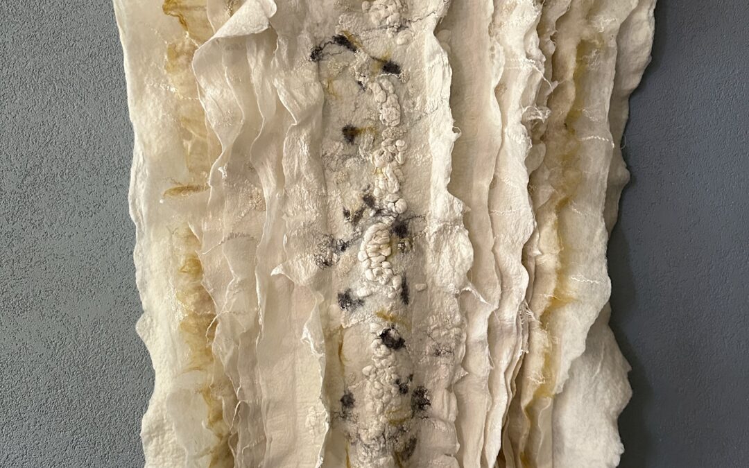 Viltdoek met lamellen, zijdevezel en zijdecocons